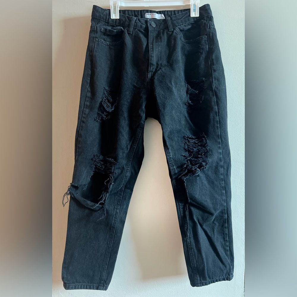 Distressed Black Men Jeans